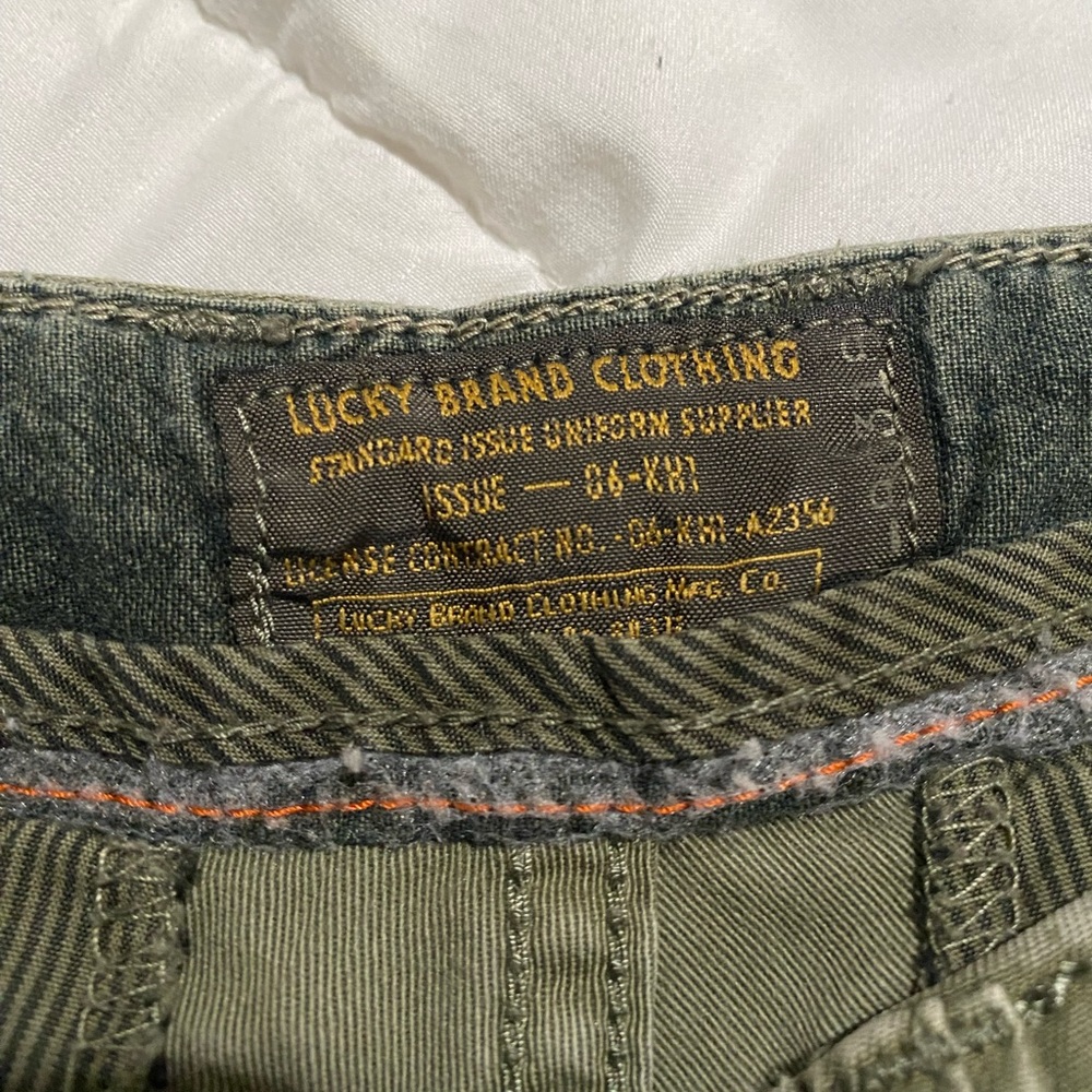 Lucky brand women’s cargo jeans - Picture 4 of 4